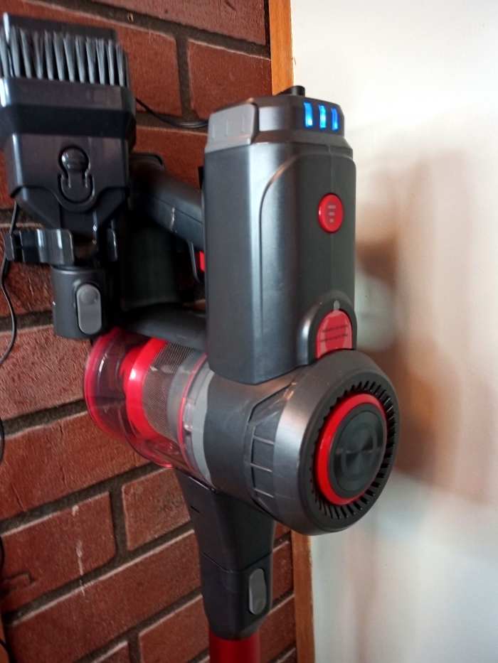 Review of the Kyvol V20 Cordless Vacuum Cleaner Dengarden