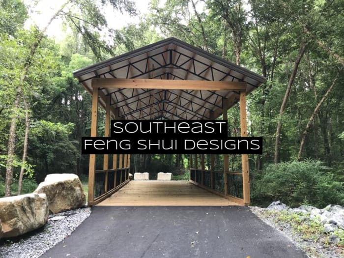 The Southeast embraces wood and water. Purple and green are the best colors here. Add fountains, wooden bridges, and mills. Wood furnishings are welcome.