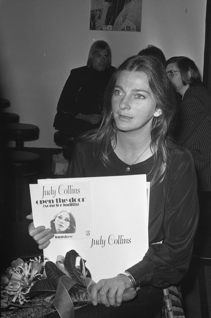 Judy Collins in The Hilton Hotel Amsterdam in 1971.