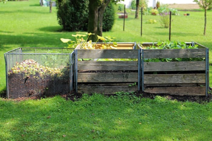 Here's an example of a nice outdoor compost area with the compost box right next to the garden boxes.