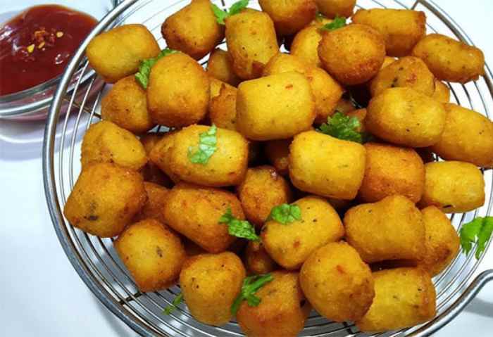 Super crispy potato popcorn snack