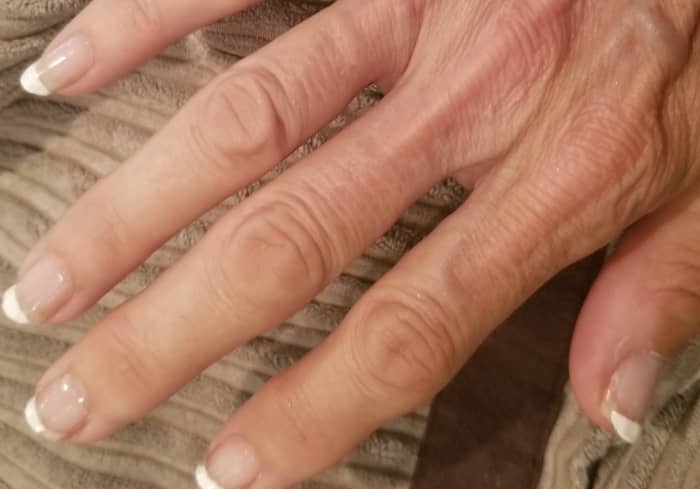 Believe it or not, these are long for me. I've clipped them several times.Yes, one finger is a little chipped, but it has been six days.