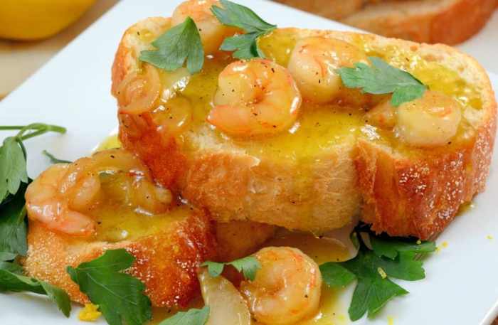 Shrimp Crostini