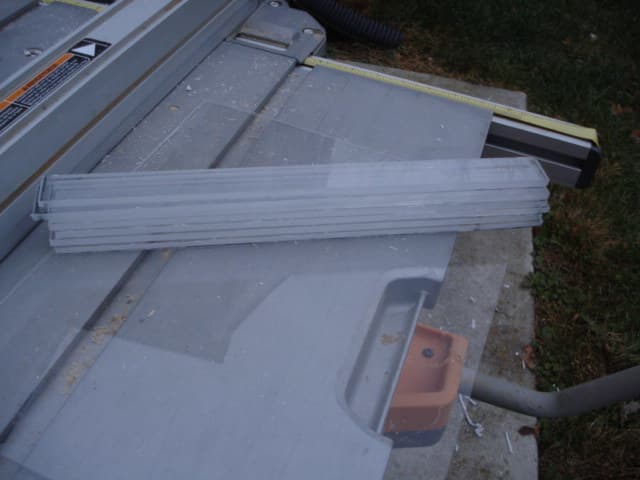 This is a stack of rectangles cut from plexiglass.