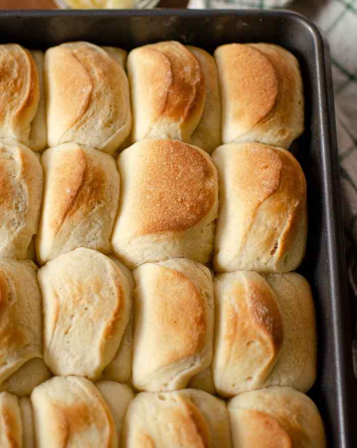 Original Parker House Rolls