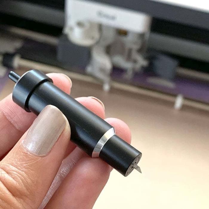 The Deep Point Blade allows you to cut thicker materials that is not possible with many other cutting machines