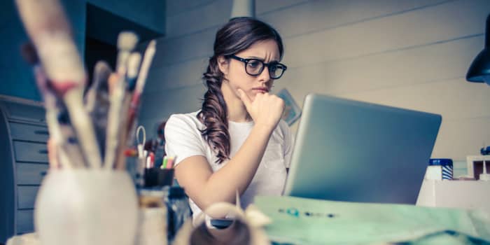 The decision to be employed by a company or self-employed is often a challenge that many face every single day, especially in the more uncertain times we have been facing now.