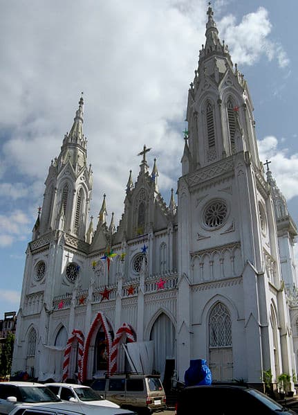 Basílica de Nuestra Señora de los Dolores (Shrine Basilica of Our Lady of Dolours/Puthan Pally). Thrissur, India.