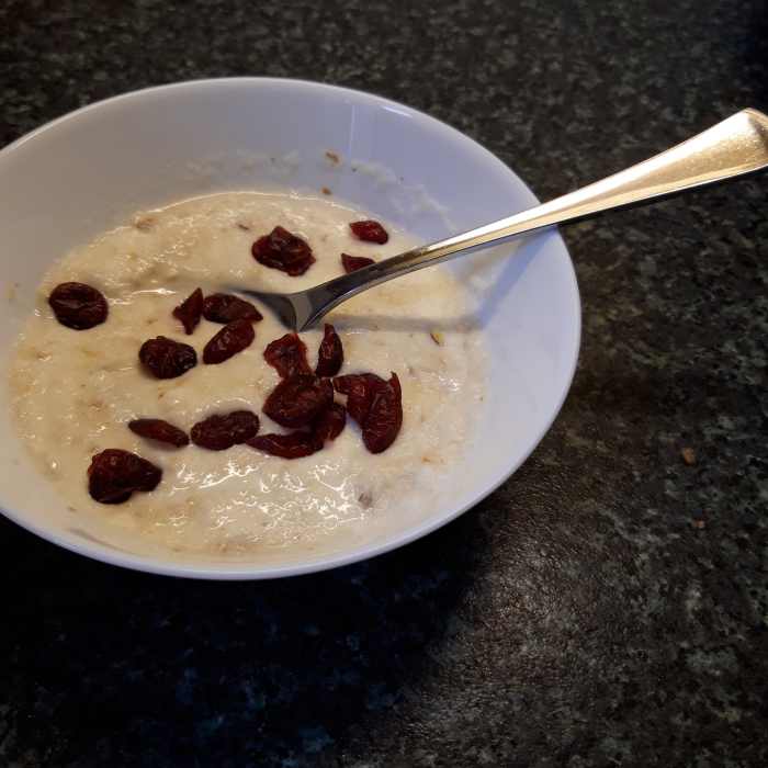 Kaszka with coconut milk and dried fruit