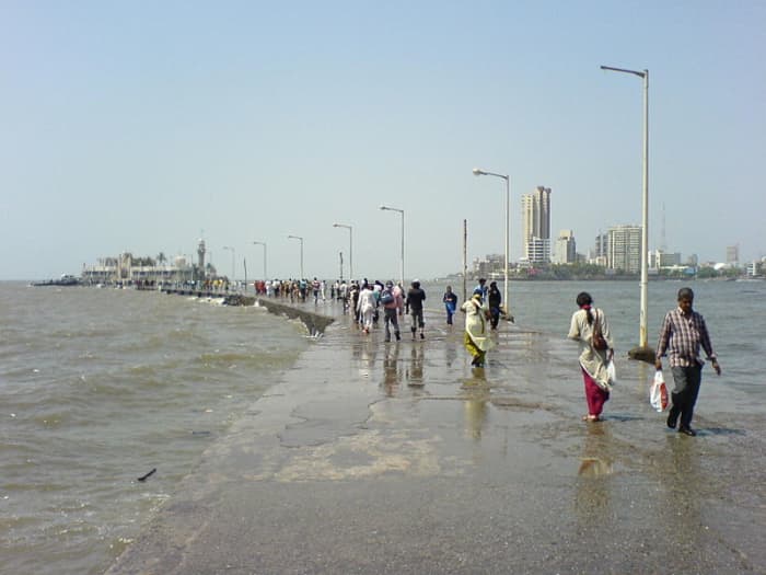During tide, rain and monsoon season no one can enter here as the whole causeway will be submerged in sea water and it will be extremely danger.