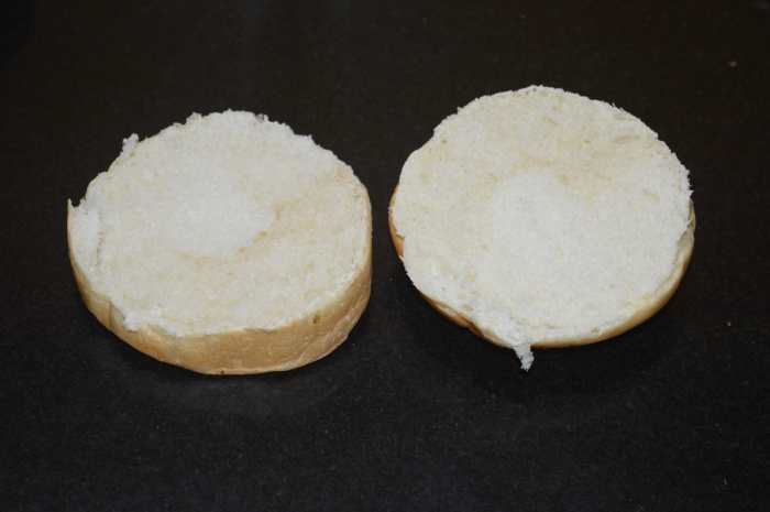 Step five: Slit the burger bun horizontally in the middle.