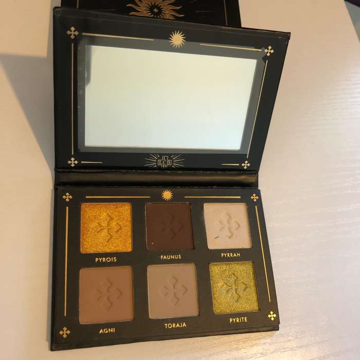 lovecraft-beauty-warm-rituals-eyeshadow-palette-review