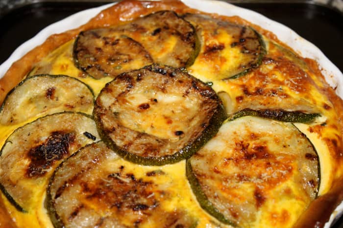 Easy Courgette Quiche With Homemade Pastry (Vegetarian Recipe) - Delishably