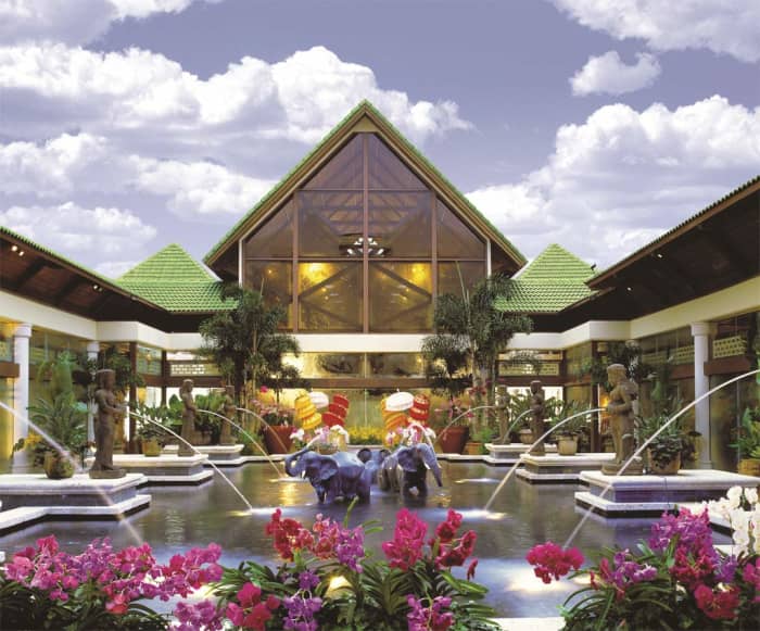 The Royal Pacific at Universal Orlando has a romantic atmosphere and is within walking distance of the parks.