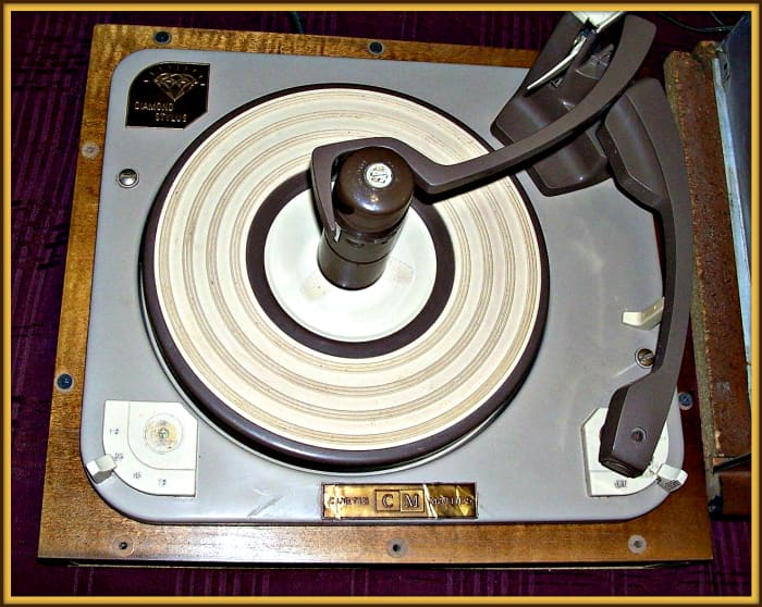 This Curtis Mathes Turntable came out of Provincial console made in Texas in 1960. The turntable was made in Austin Texas before the great plant fire.