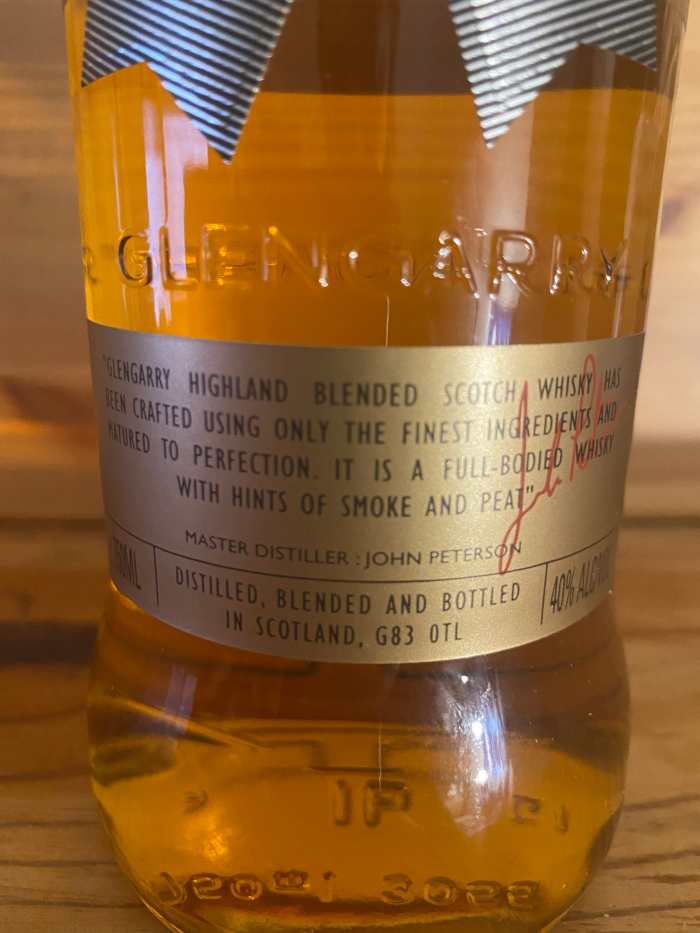 Strict Budget Whisk(e)y The Glengarry Highland Blended Scotch Whisky