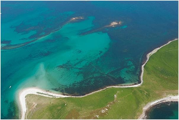 Ariel photograph of the underwater archaeological features of the Samson Flats. Image courtesy of CISMAS