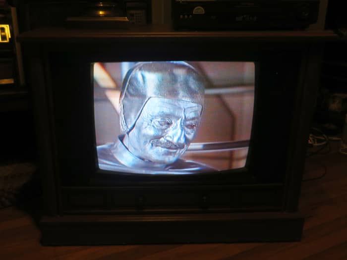 The Junkman on the Crosley Color Television Model Number CC2546-P102, Chassis Model number 25E510-00AA. Made by Philips Consumer Electronics Company. Marcel Hillaire as the Junkman. Lost in Space (TV Series) Junkyard in Space (1968)