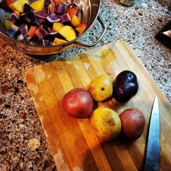 Greek salad can be made any way you want. Many options exist to add variety to your bowl.