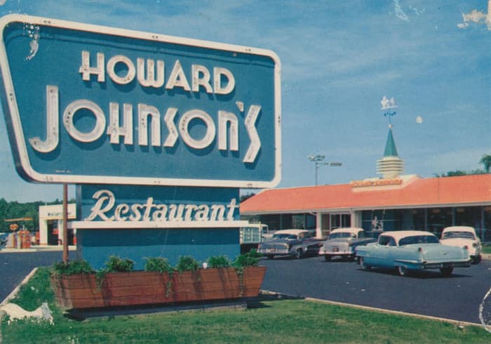 In 1952, Howard Johnson's became the world’s largest restaurant chain when it opened its 351st location.