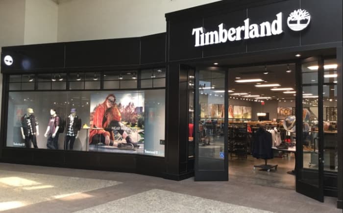 In 1952, the Timberland Company—an American manufacturer and retailer of outdoor wear, with an emphasis on footwear—was founded in Boston, Massachusetts by Nathan Swartz.