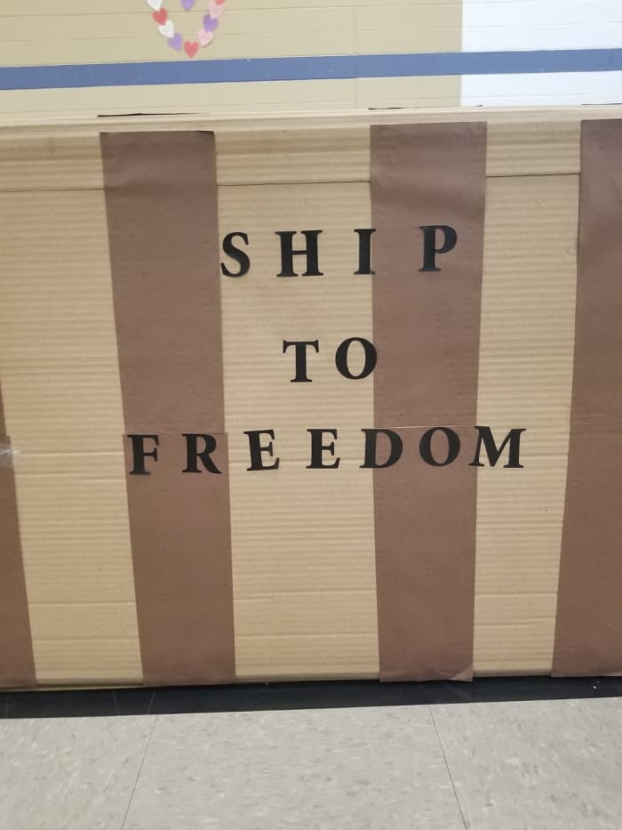 On March 29, 1849, Brown started his journey in a wooden crate 3 feet long, 2 feet wide, and 2.6 feet deep with a ‘hole’ opposite his face for air and fortified only with a can of water and biscuits.