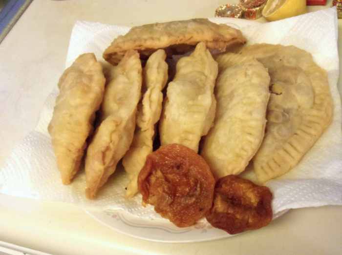 Fried Peach Pie Recipe From Dried Peaches Delishably