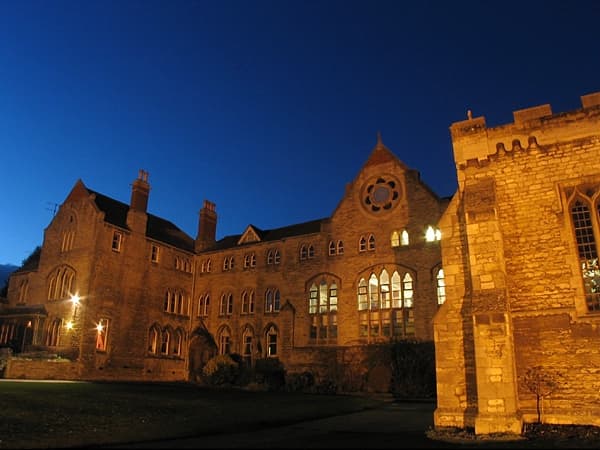 Stamford School, located in the East Midlands, was founded in 1532 and saved from a religious conflict by William Cecil, later Lord Burghley. This is the older part of the school.