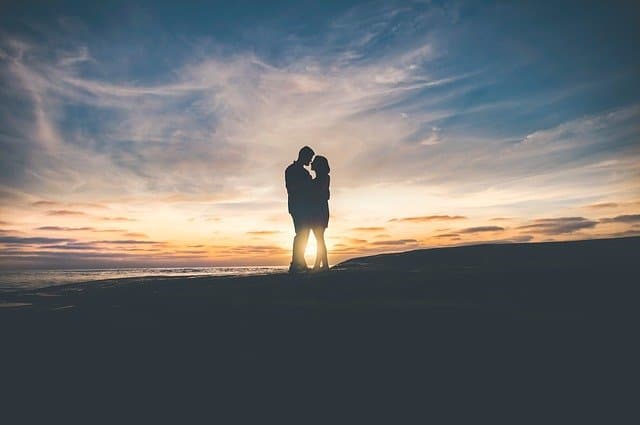 Two people meeting, falling in love and staying together forever- those are ideal love stories for the majority of people. We all love happy endings.