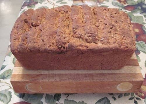 You should let it cool completely, preferably overnight, before slicing. (Hubby won't wait that long, though.)