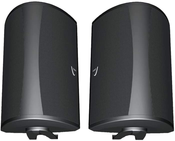With an impressive sound quality and the ability to withstand whatever Mother Nature throws at them, these Definitive Technology AW 5500 loudspeakers will liven up any party, back yard, patio, or pool space. Easy to mount and versatile.