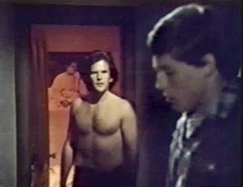 Buddy (Asher Brauner) tells an innocent Alex (Leigh McCloskey) what you need to do in order to survive in Hollywood