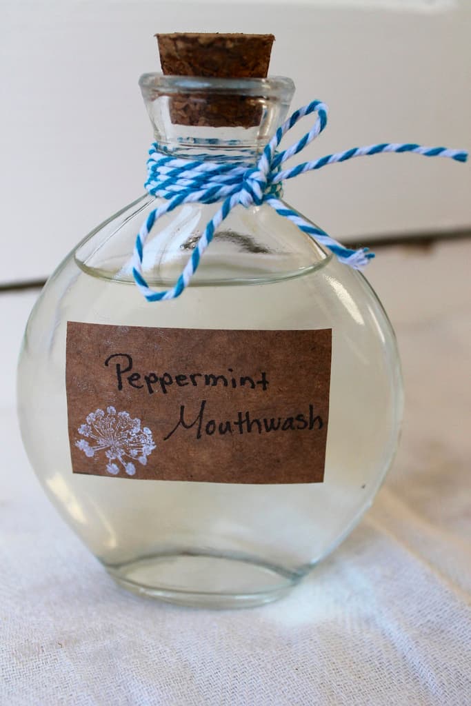 quick and easy non toxic peppermint mouthwash.check out the video easy homemade mouthwash to see how!