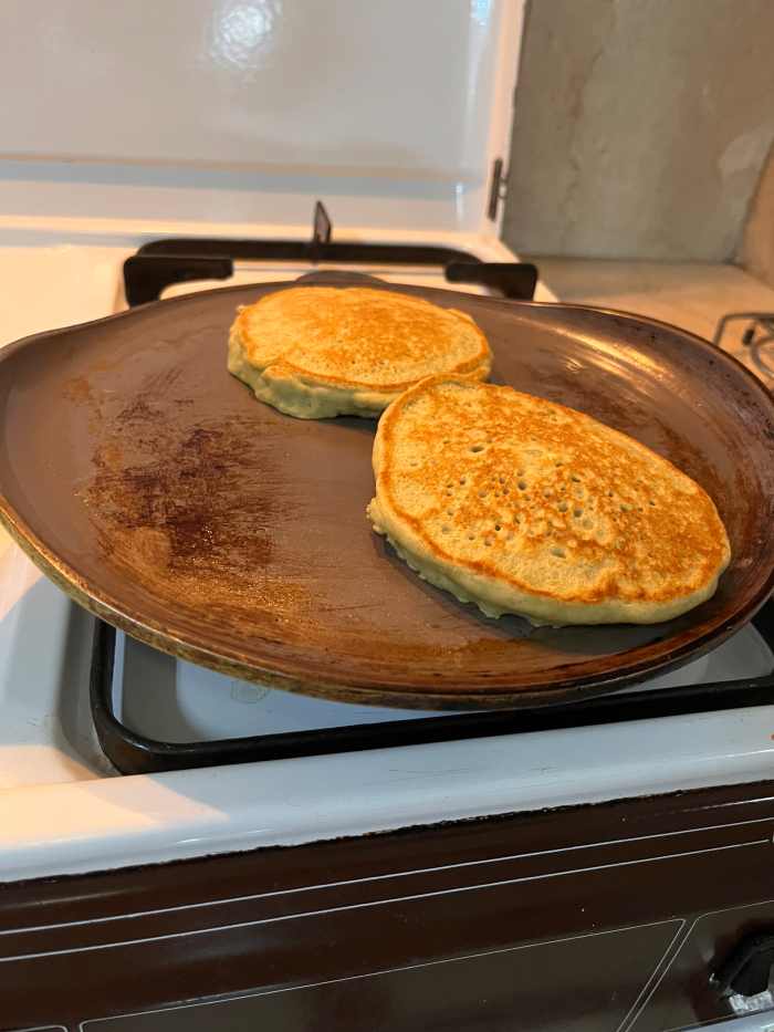 Matcha Green Tea Brown Rice Flour Pancakes Delishably