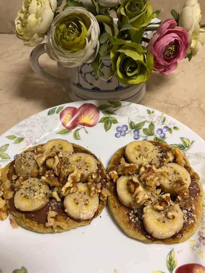 Matcha Green Tea Brown Rice Flour Pancakes Delishably