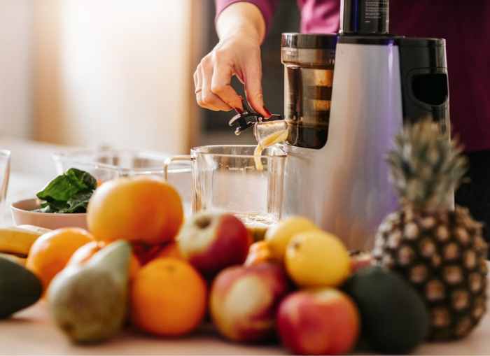Cold Press Juicer vs. Centrifugal Juicer What Are the Pros and Cons