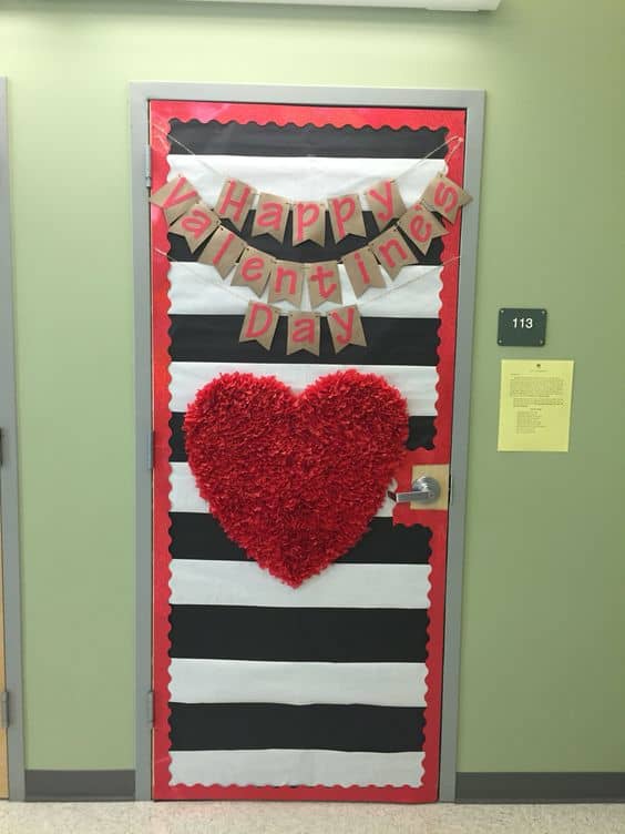 50+ Adorably Cute Valentines Day Classroom Door Ideas - HubPages