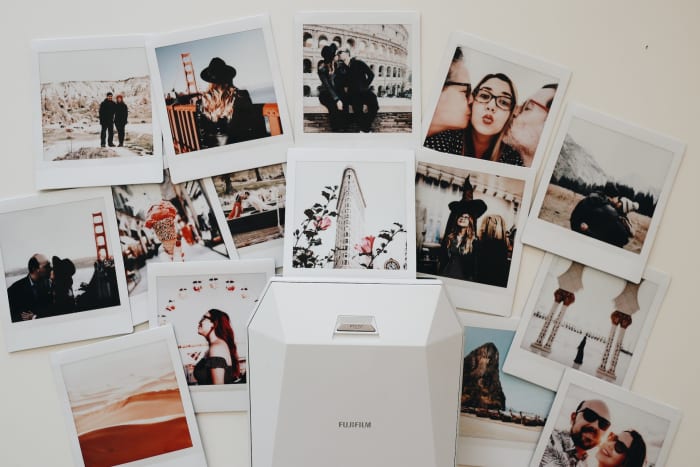 Another organizational method is to identify the people in the photos.