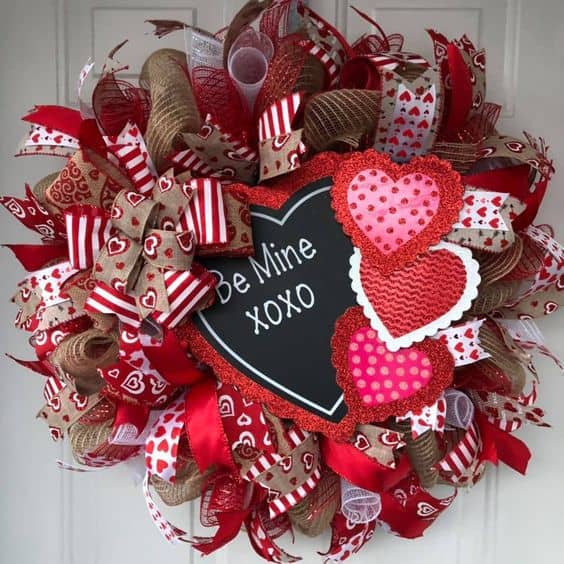 100+ Super Romantic Valentines Decorations on a Budget - HubPages