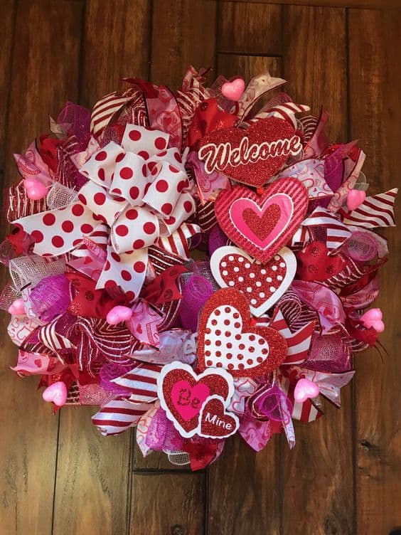 100+ Super Romantic Valentines Decorations on a Budget - HubPages