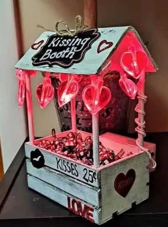 100 Super Romantic Valentines Decorations On A Budget Hubpages