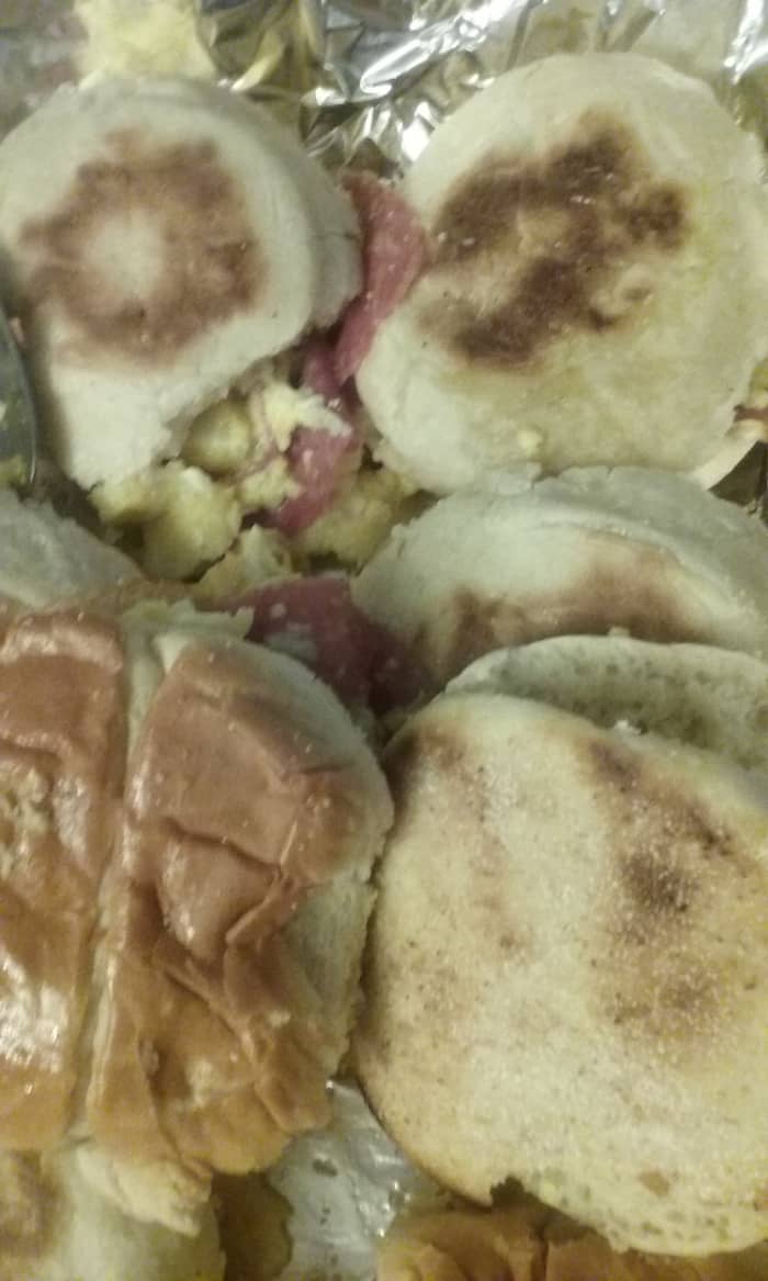 Very easy recipe for how to make delicious english muffin breakfast sandwiches with salami and scrambled eggs