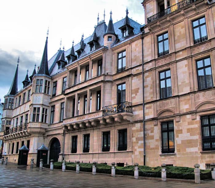 The Grand Ducal Palace: The Luxembourg Royal Family Residence - Owlcation