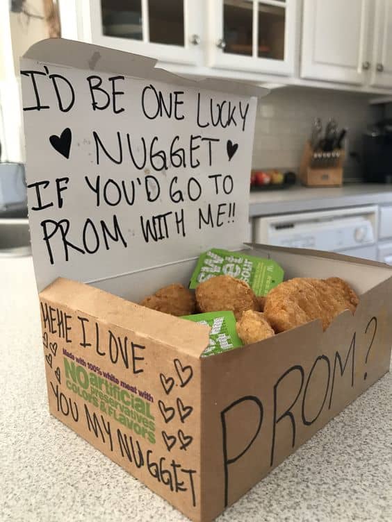 30+ Super Cute Promposal Ideas to Secure That Yes - HubPages