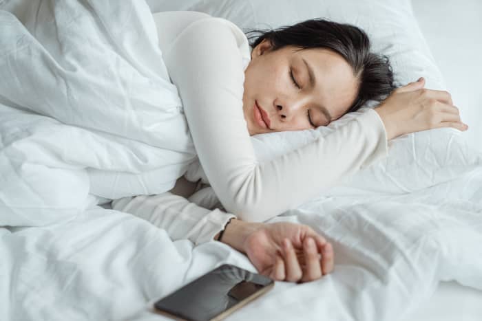 Side Sleeper Shoulder Pain: The Complete Guide To Finding Real Relief - htse5b1