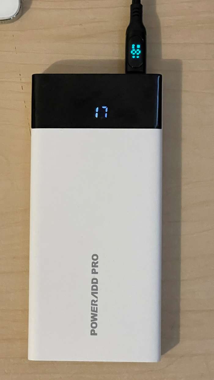 Poweradd Pro 10,000 mAh Portable Charger Review TurboFuture
