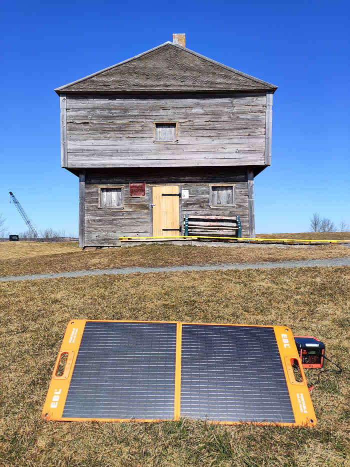 Stunning Solar Panel Equipped Devices image