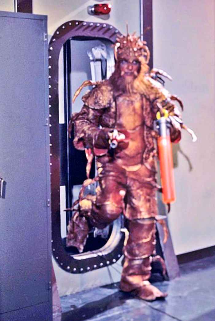 The Lobster Man, Voyage to the Bottom of the Sea, Aired 01/ 21/1968