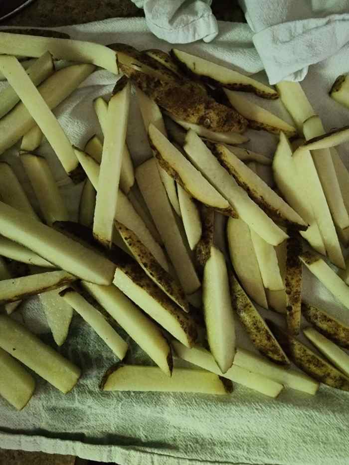 Black Garlic Oven Baked Potato Fries Recipe Delishably