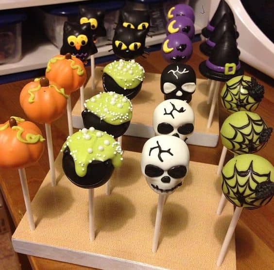 25 Creeptastic Halloween Party Food Ideas for Kids - Delishably